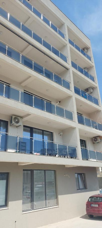 Ferienwohnung Apartament Nina Năvodari Exterior foto